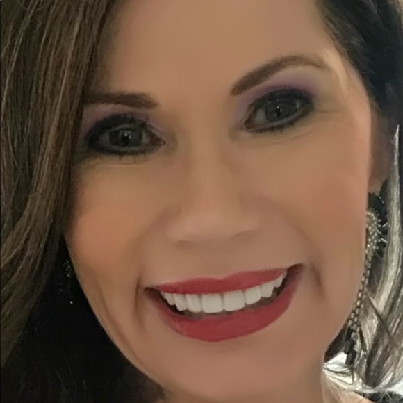 Meet your Posher, Kimber. - Picture 1 of 1